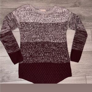 It’s Our Time Size Small Long Sleeved Knit Sweater Purple Ombre Acrylic EUC